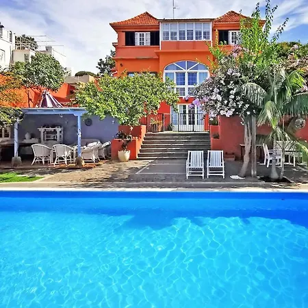 Pool Carmen